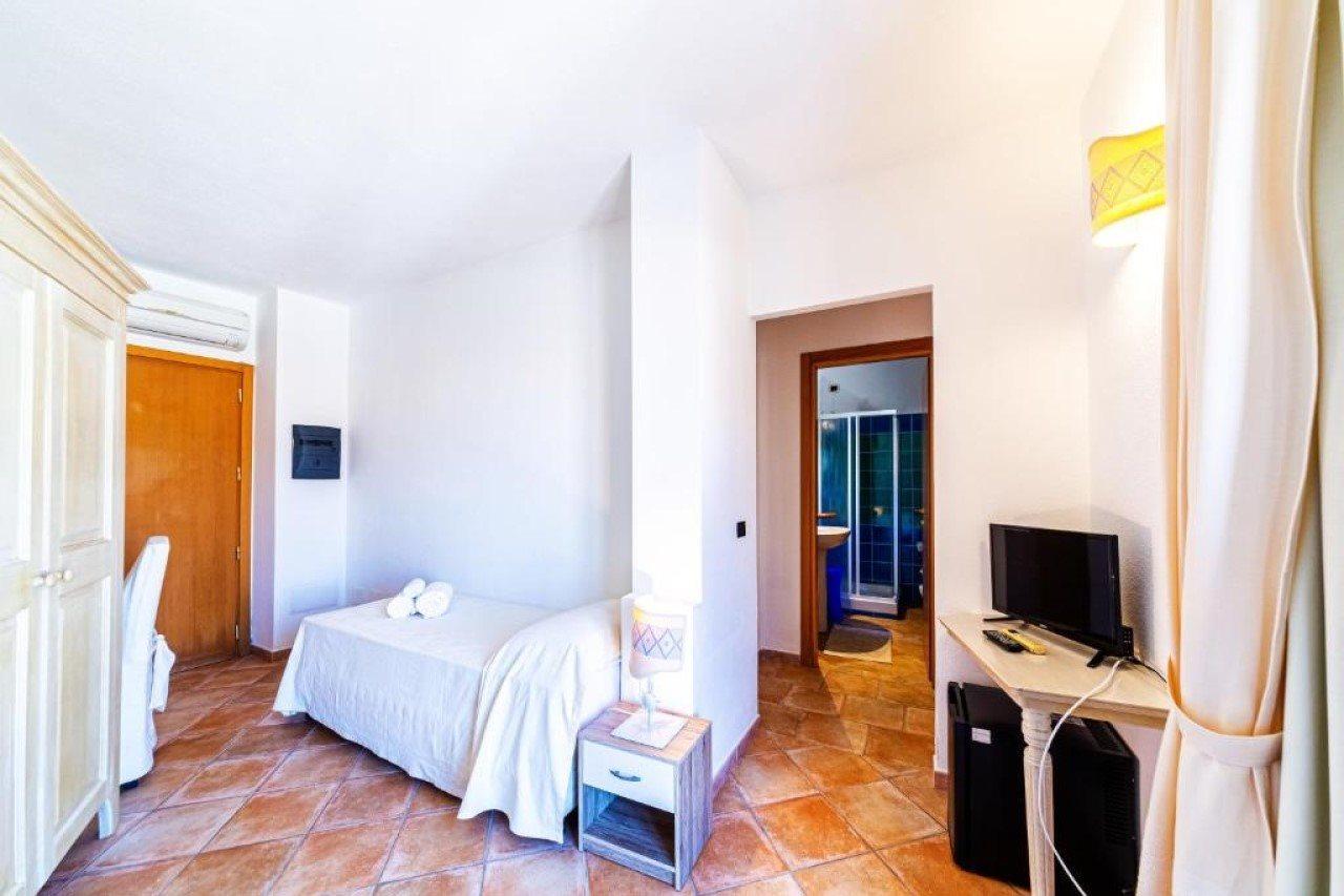 Hotel il Faro di Molara Porto San Paolo  Esterno foto